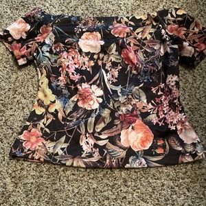 New York & Co Off-Shoulder